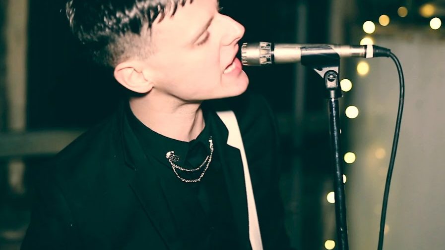 Video: Hex on Me - The Violent Hearts